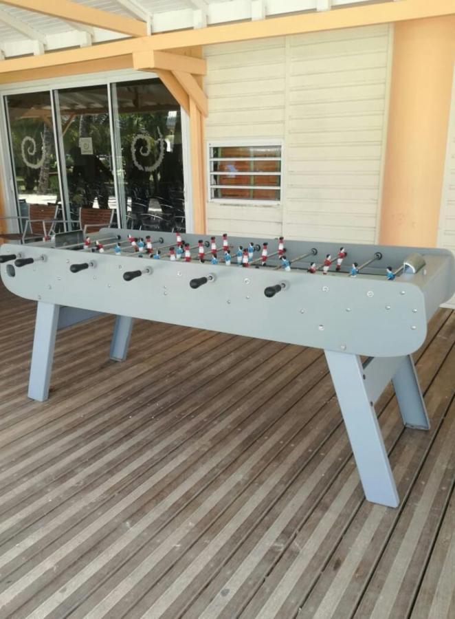 لي تروا زيليه Studio Dans Residence Hoteliere Aux 3Ilets Pointe Du Bout Residence La Marina Carayou المظهر الخارجي الصورة